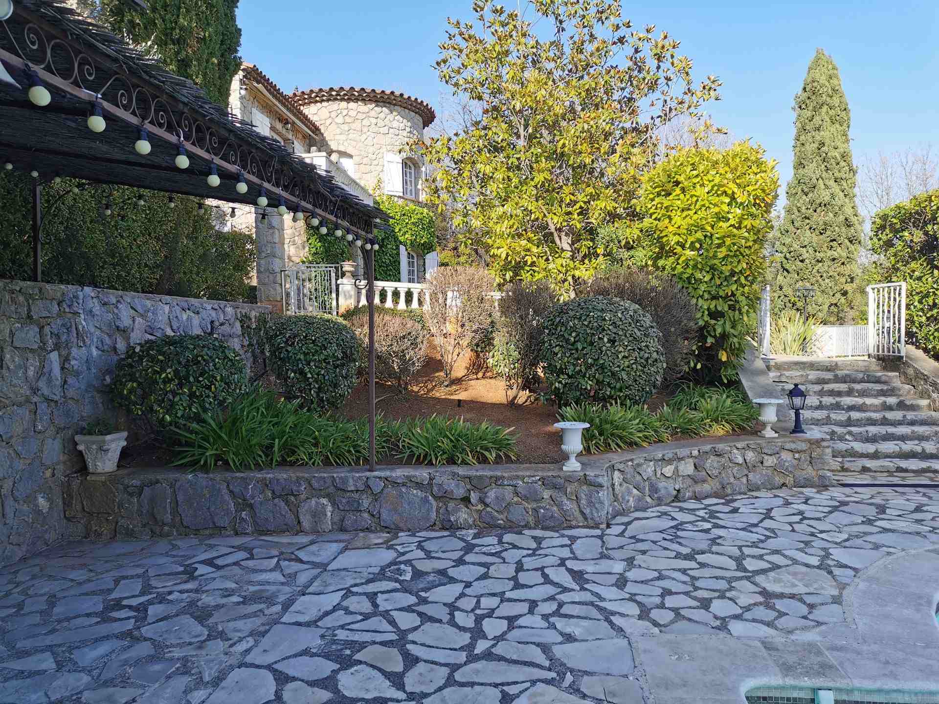 Création & entretien de jardin Paysagiste jardinier